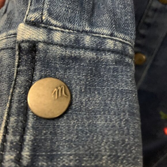 Madewell Embroidered Floral Denim Shirt Dress (wear once, pristine condition) - Picture 6 of 10